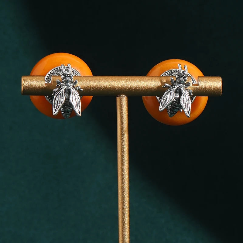 1960s Boho Mod Bee & Beeswax Earrings – Silver-Toned Natural Stone Studs