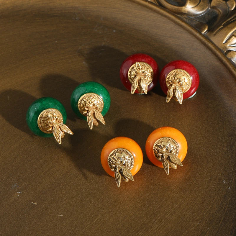 1960s Boho Mod Bee & Beeswax Earrings – Silver-Toned Natural Stone Studs