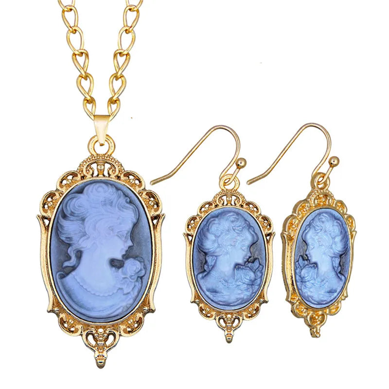 Lady Queen Cameo Jewelry Set – Necklace & Earrings (1890s Inspired)