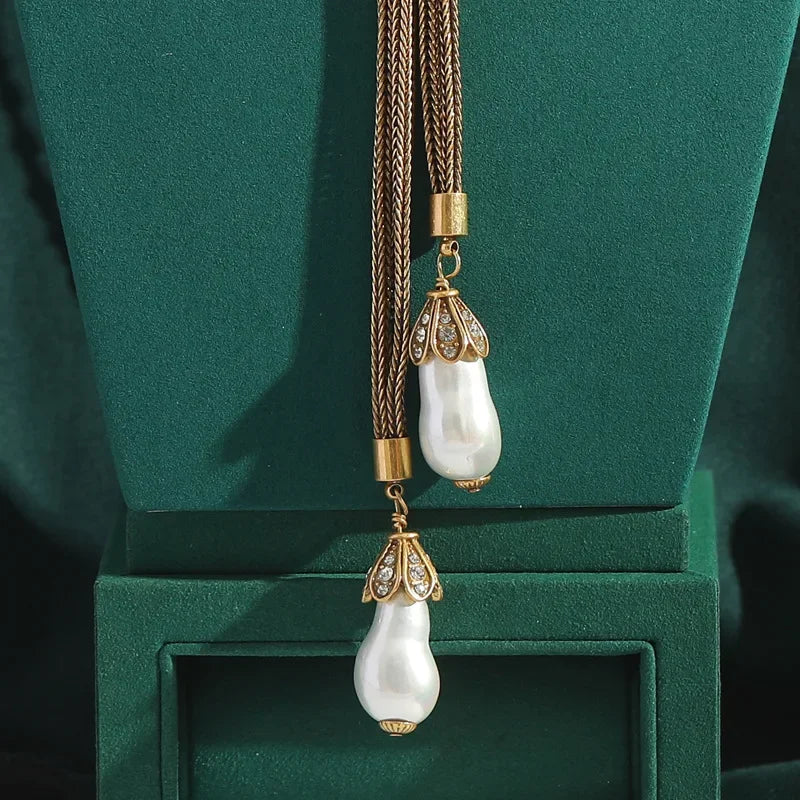 Gold Chain Pearl Tassel Necklace – Baroque Bohemian Revival