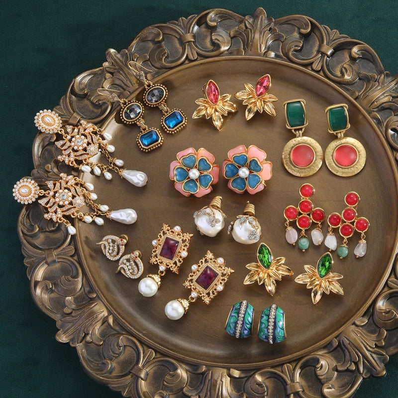 Baroque Revival Shell Bulb Earrings – Large Freshwater Pearl Studs with Spiral Clasp