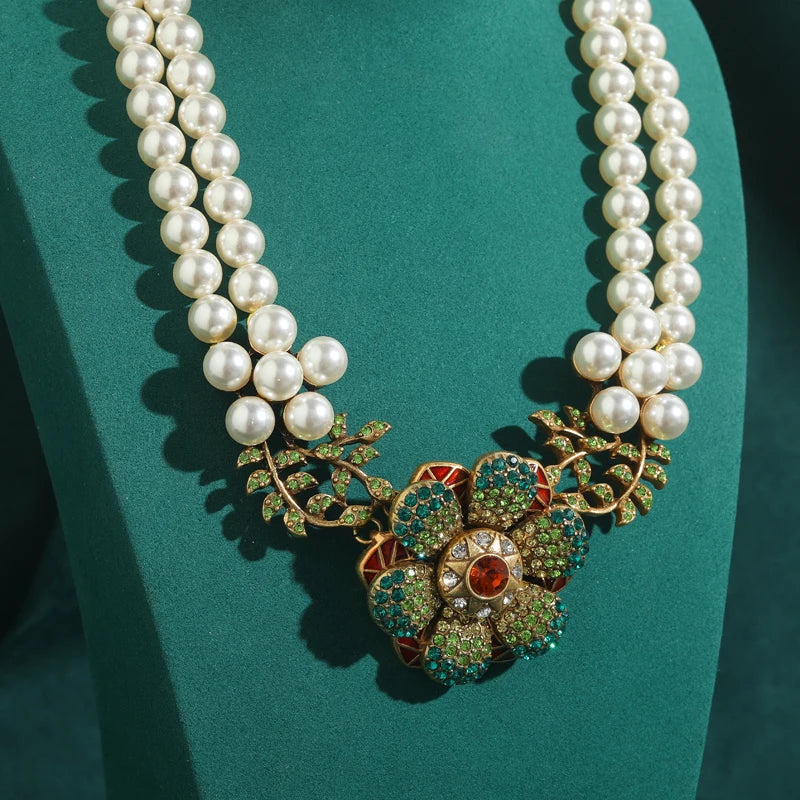 Vintage Pearl & Six-Leaf Flower Pendant Necklace – Edwardian & Regal Romance