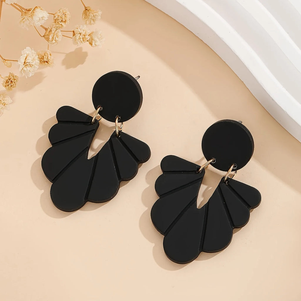 Retro Fan-Shaped Acrylic Earrings – Sculptural Mod Drama