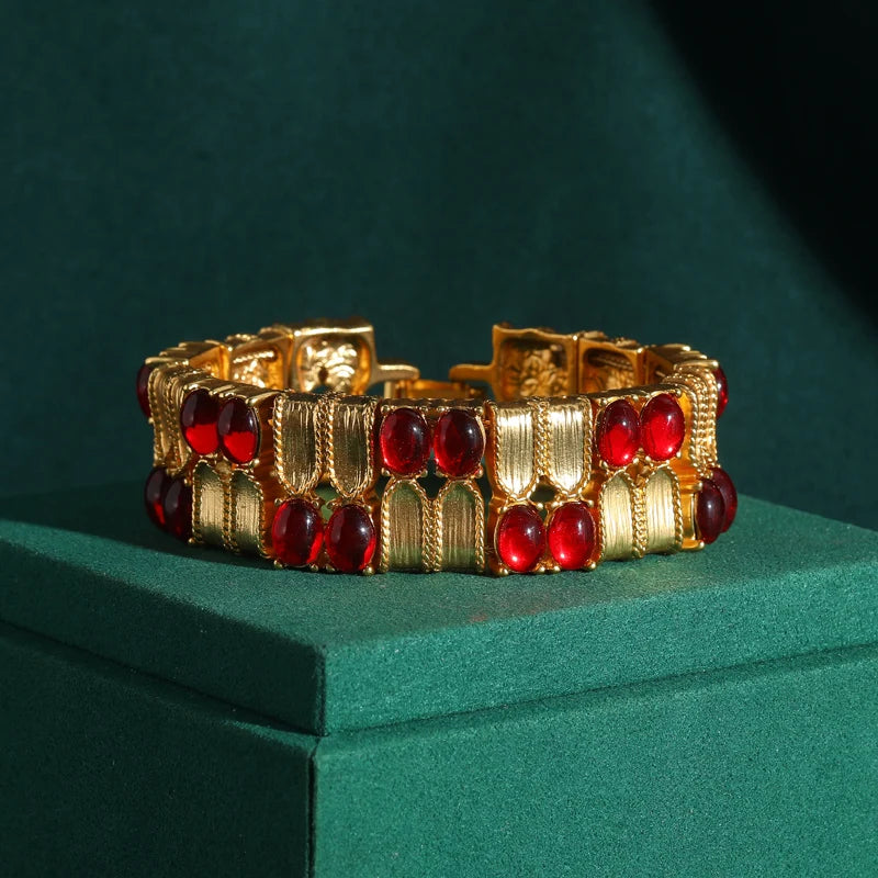 Red Glass Bangle Bracelet – Vintage-Inspired Retro Revival