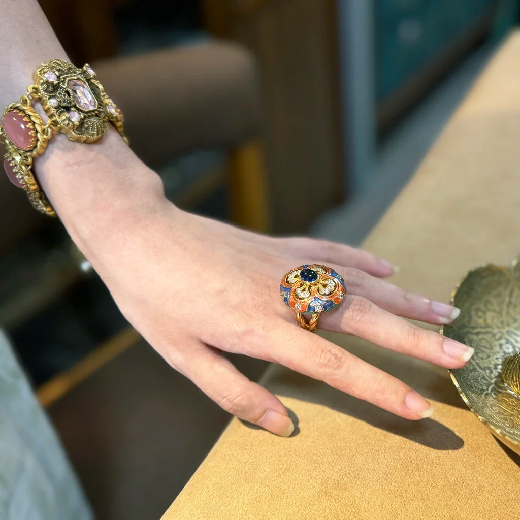 Retro Enamel Floral Ring – Vintage-Inspired European Elegance