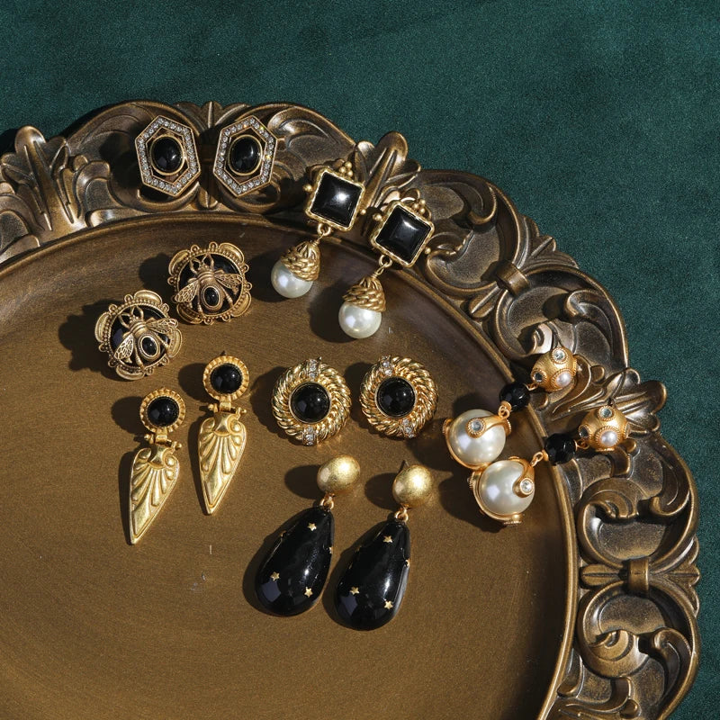 Square Black Agate & Pearl Drop Earrings – Vintage-Inspired Regal Glam