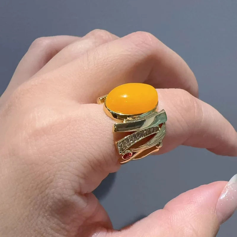 Art Deco Amber Teardrop Ring – 18K Gold-Plated