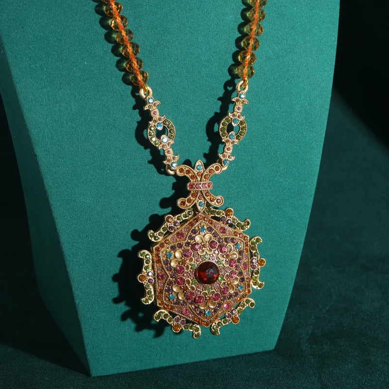 Vintage Crystal Flower Pendant Necklace