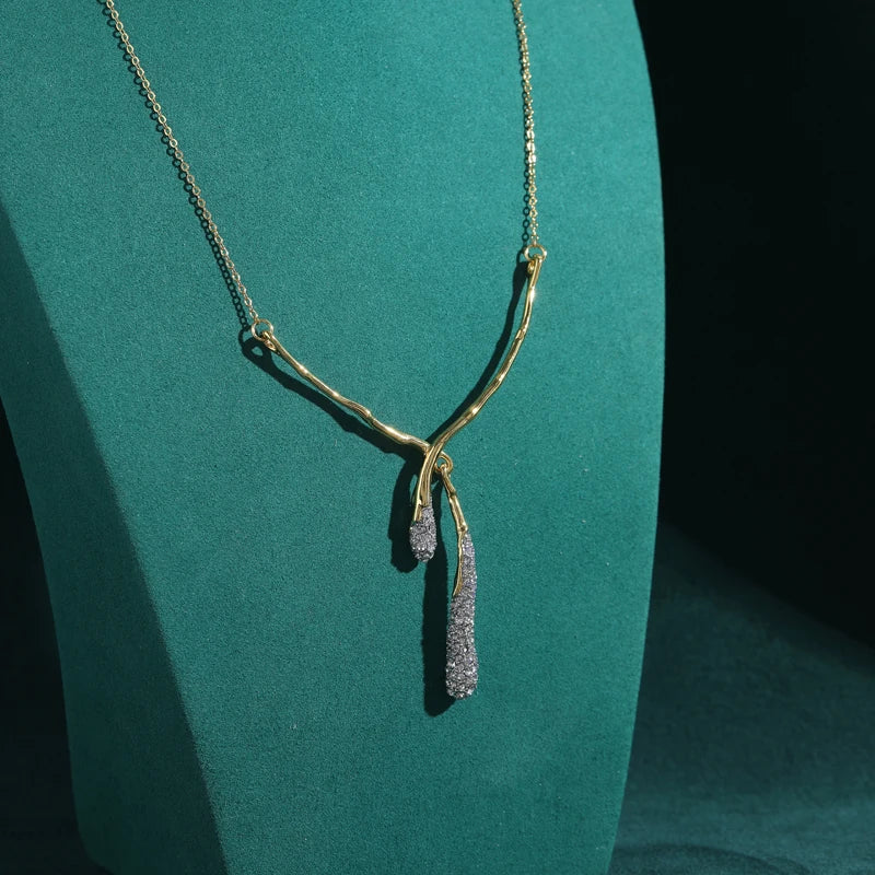 Gothic Glam Water Drop Cross Necklace – Rhinestone Pendant in Antique Gold