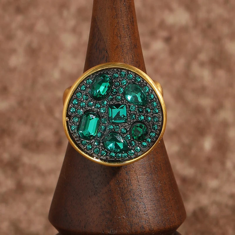 Vintage Green Crystal Starry Disc Gold-Plated Statement Ring – Adjustable