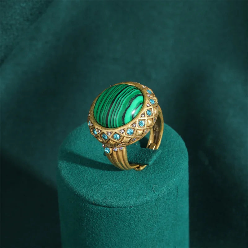 Vintage-Inspired Malachite Statement Ring – 18K Gold-Plated Copper