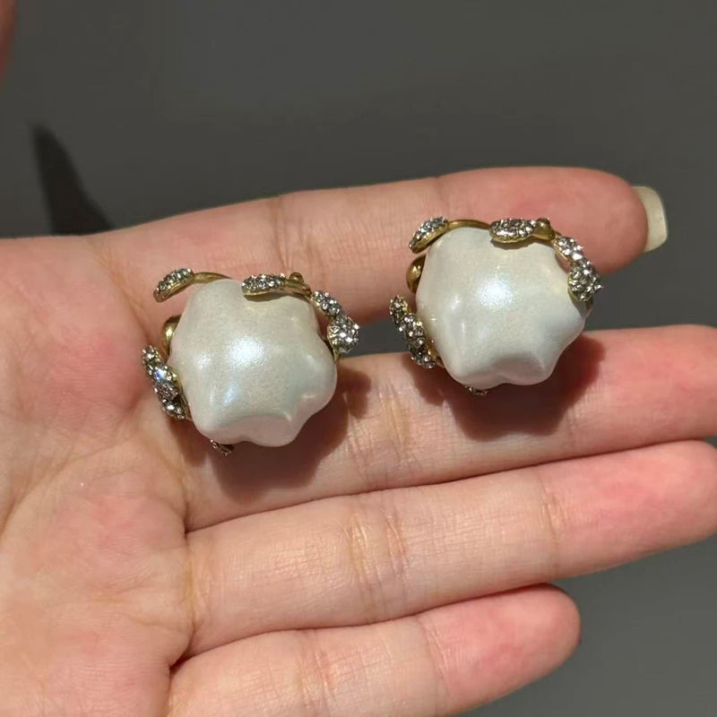 Baroque Revival Shell Bulb Earrings – Large Freshwater Pearl Studs with Spiral Clasp