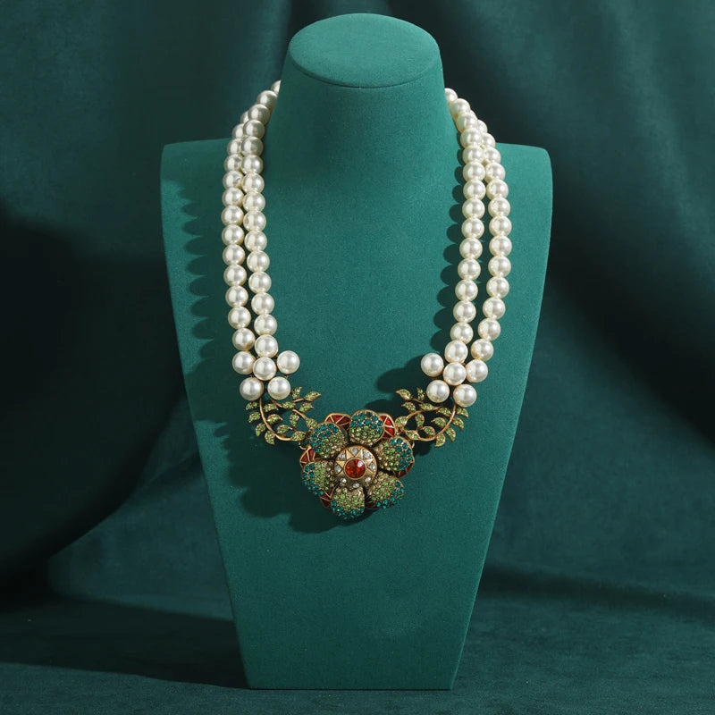 Vintage Pearl & Six-Leaf Flower Pendant Necklace – Edwardian & Regal Romance