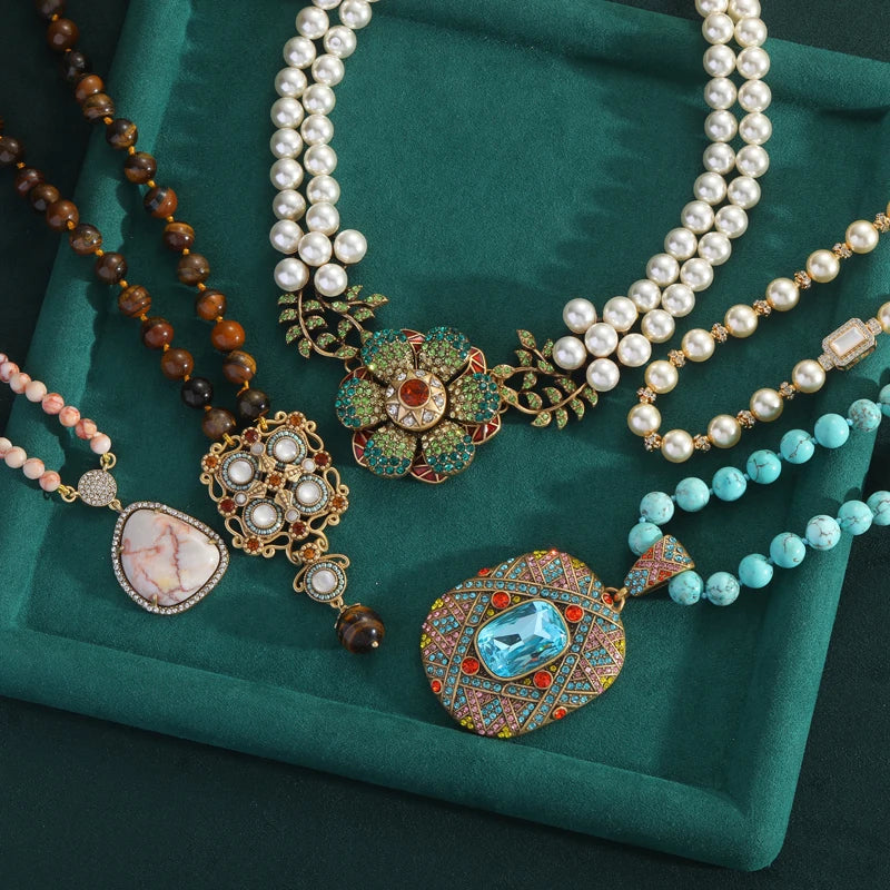 Vintage Tiger's Eye Beaded Necklace with Ornate Pendant