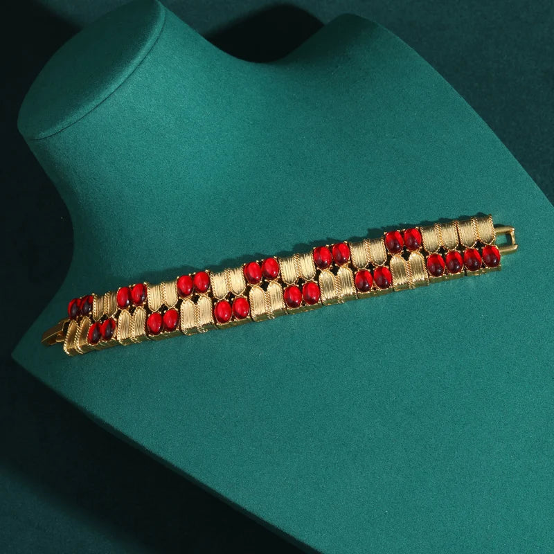 Red Glass Bangle Bracelet – Vintage-Inspired Retro Revival