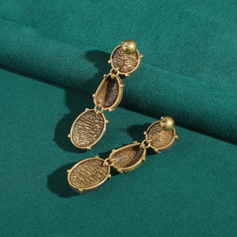 Retro Hollywood Grape Purple Drop Earrings – Cat Eye Glass & Waterdrop Statement Pair