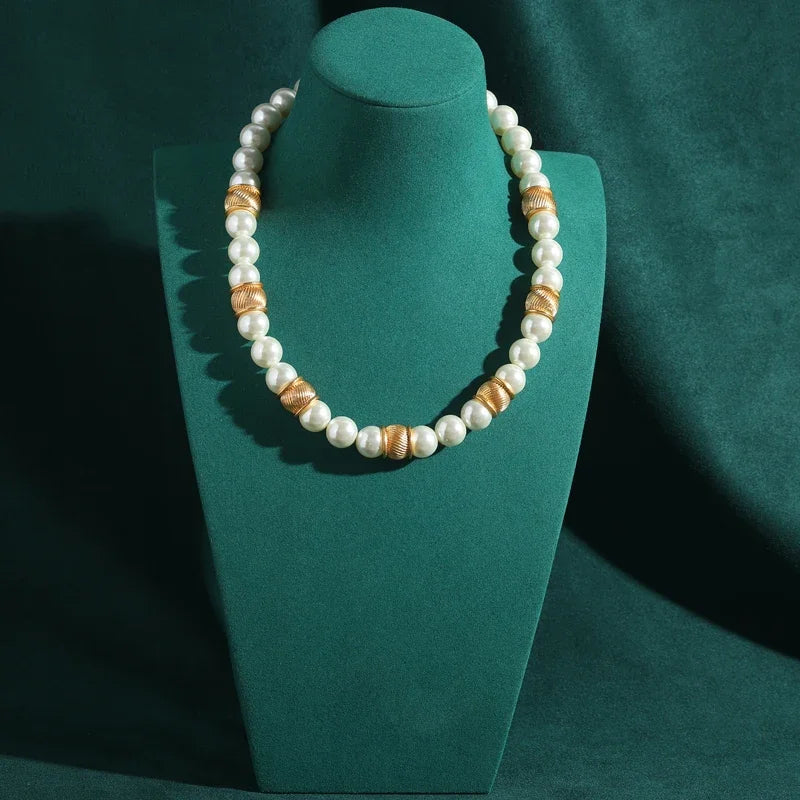 Luxury Freshwater Pearl Choker Necklace with Hammered Gold Beads