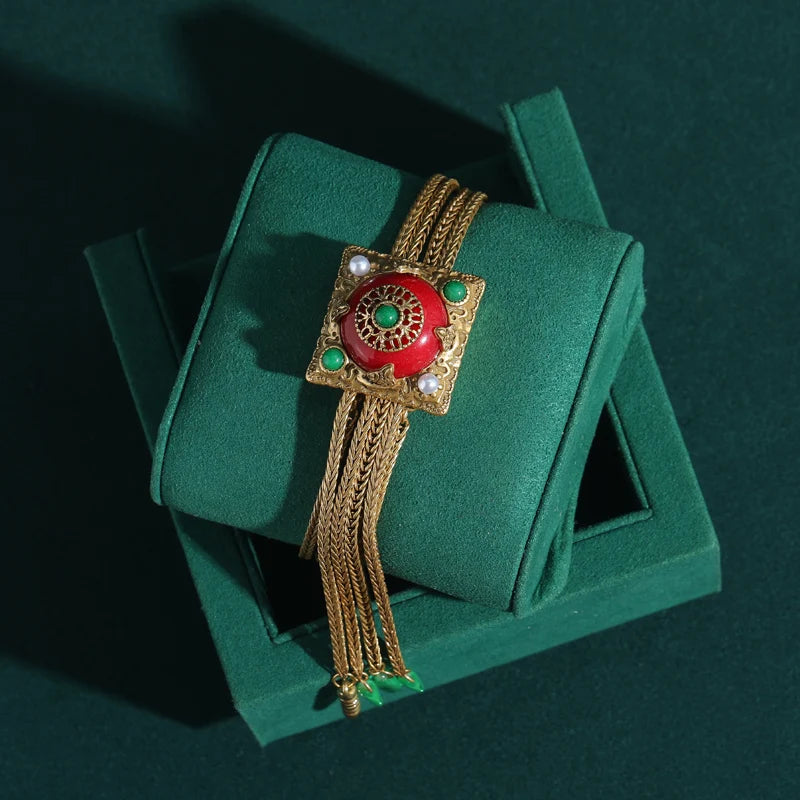 Vintage Snake Chain Charm Bracelet – 1950s Regal Red Glaze & Green Stone Drop