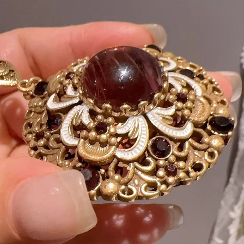 Vintage Purple Glaze Lion Pendant Necklace