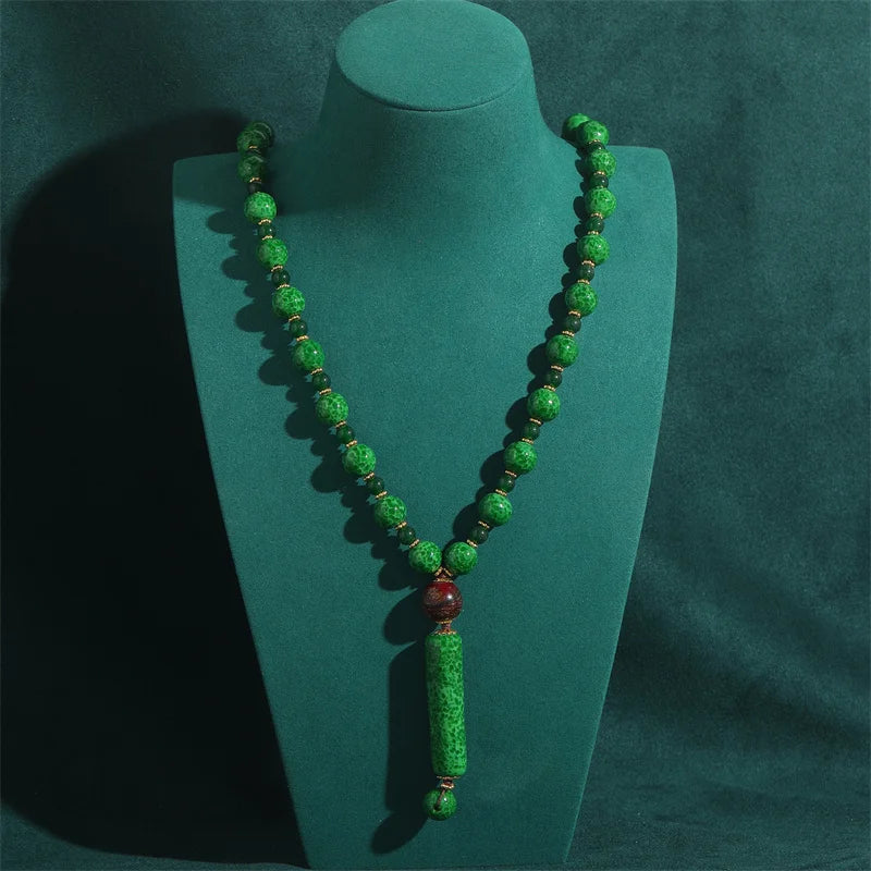 Vintage Emerald Green Beaded Necklace with Tassel Pendant