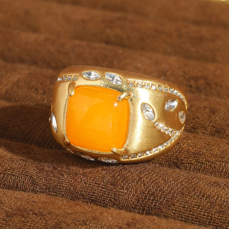 Vintage Yellow Agate & Blue Rhinestone Gold-Plated Statement Ring – Adjustable