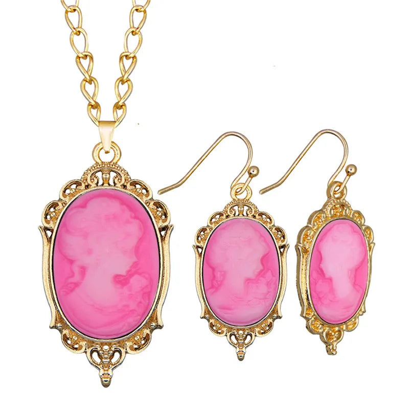 Lady Queen Cameo Jewelry Set – Necklace & Earrings (1890s Inspired)
