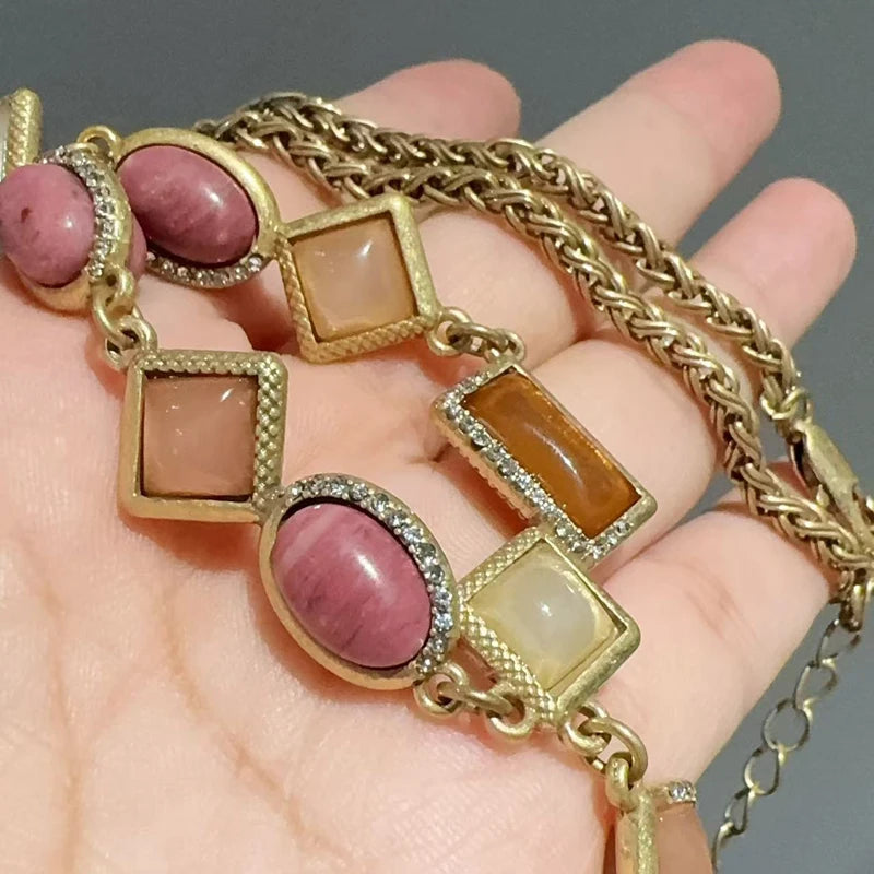 Vintage Pink Water Droplet Pendant Necklace – Art Deco & Emotional Elegance