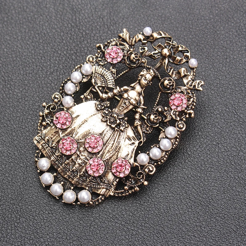 Victorian–Edwardian Goddess Brooch