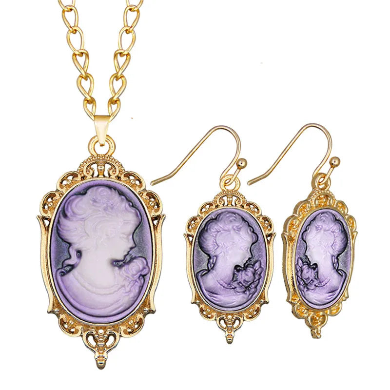 Lady Queen Cameo Jewelry Set – Necklace & Earrings (1890s Inspired)