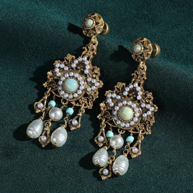 1950s Retro Hollywood Pearl Tassel Earrings – Semi-Baroque Drop Chandelier Pair