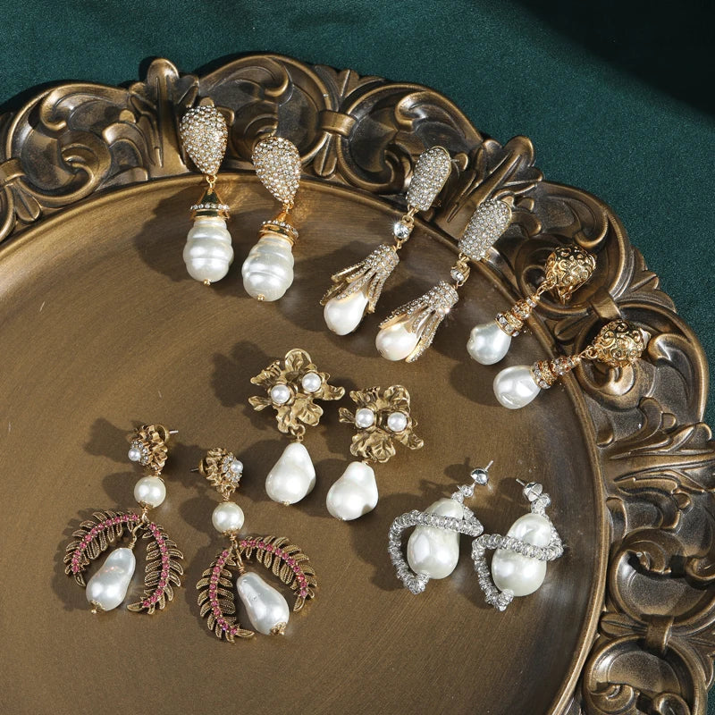 Retro Hollywood Baroque Pearl Pendant Earrings – Gold Filigree & Rhinestone Drop Clip-Ons
