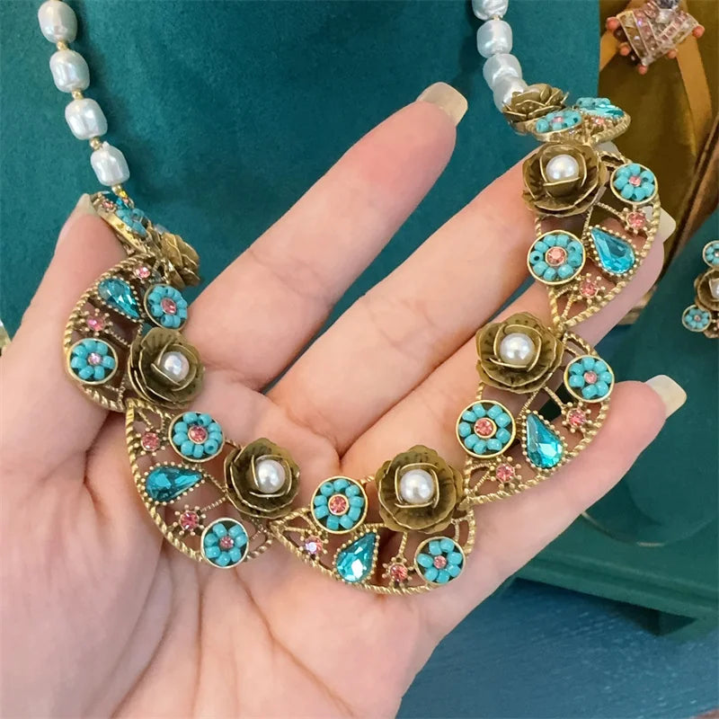 Vintage Freshwater Pearl Necklace with 3D Flower & Leaf Motif