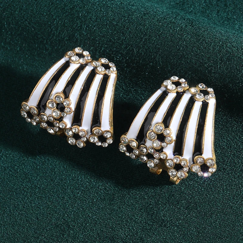 Vintage White Floral Fan Earrings – 1980s Power Glam with Striped Detailing
