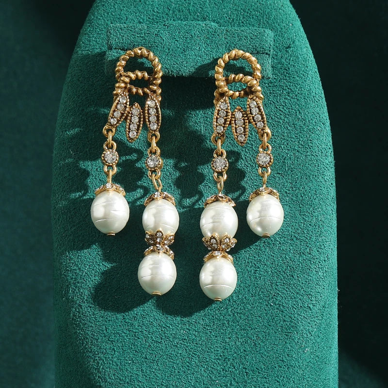 Retro Hollywood Baroque Pearl Tassel Earrings – Freshwater Drop Chandelier Pair