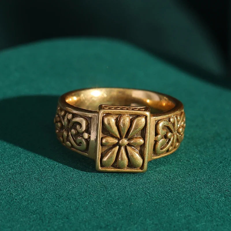 Vintage Antique Gold Plated Flower Square Ring - Simple & Elegant